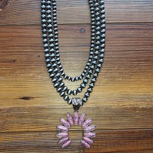 Women's pink western necklace